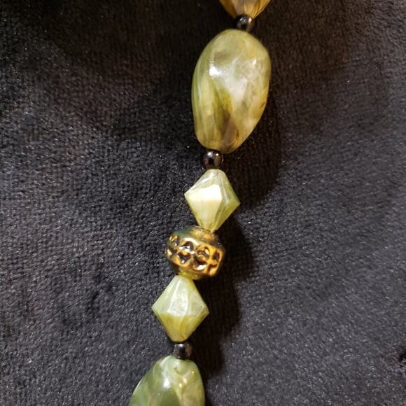 Womens Fashion Lemon Jasper Faceted Stones Haematite Spacers Necklace w/ Lobster - Picture 4 of 6